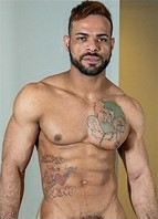 Douglas Ferraz