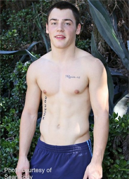 Holden (Corbin Fisher)