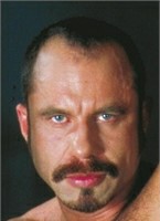 Andreas Stern Headshot