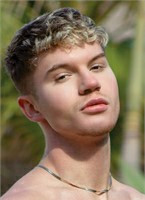 Dean Young Profile Picture