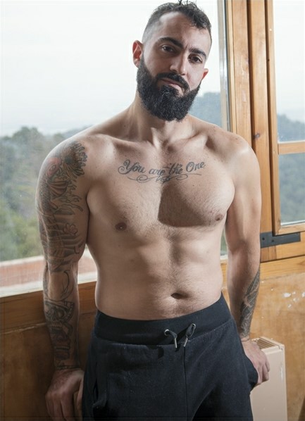 Miguel Zayas Bodyshot