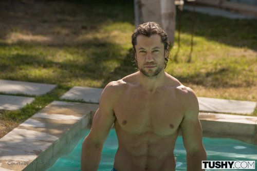 Anal Threesomes - Tushy Gallery Image