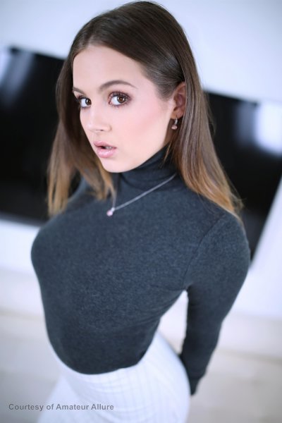 Imagen gratuita de 'Amateur Introductions Vol. 27' nº 58