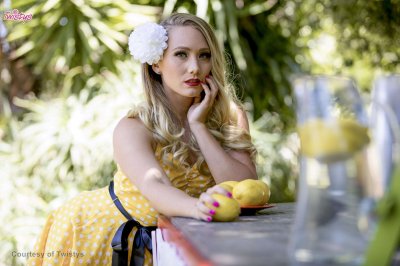 Imagen gratuita de 'When Girls Play 55' nº 70