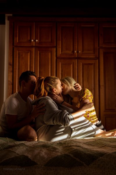 Imagen gratuita de 'Menage a Trois Vol. 2' nº 107
