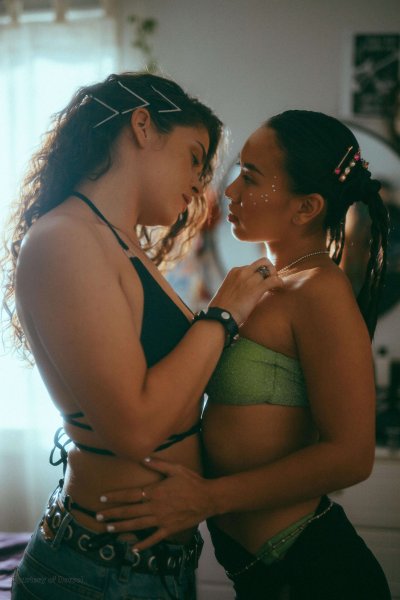 Free 'Connection' pic nº 104