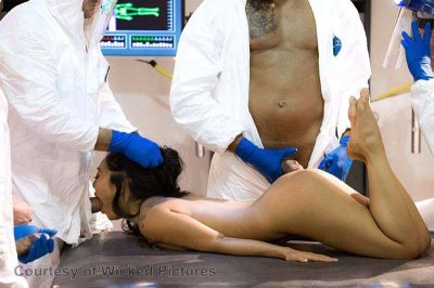 Free 'Sexbots: Programmed For Pleasure' pic nº 71