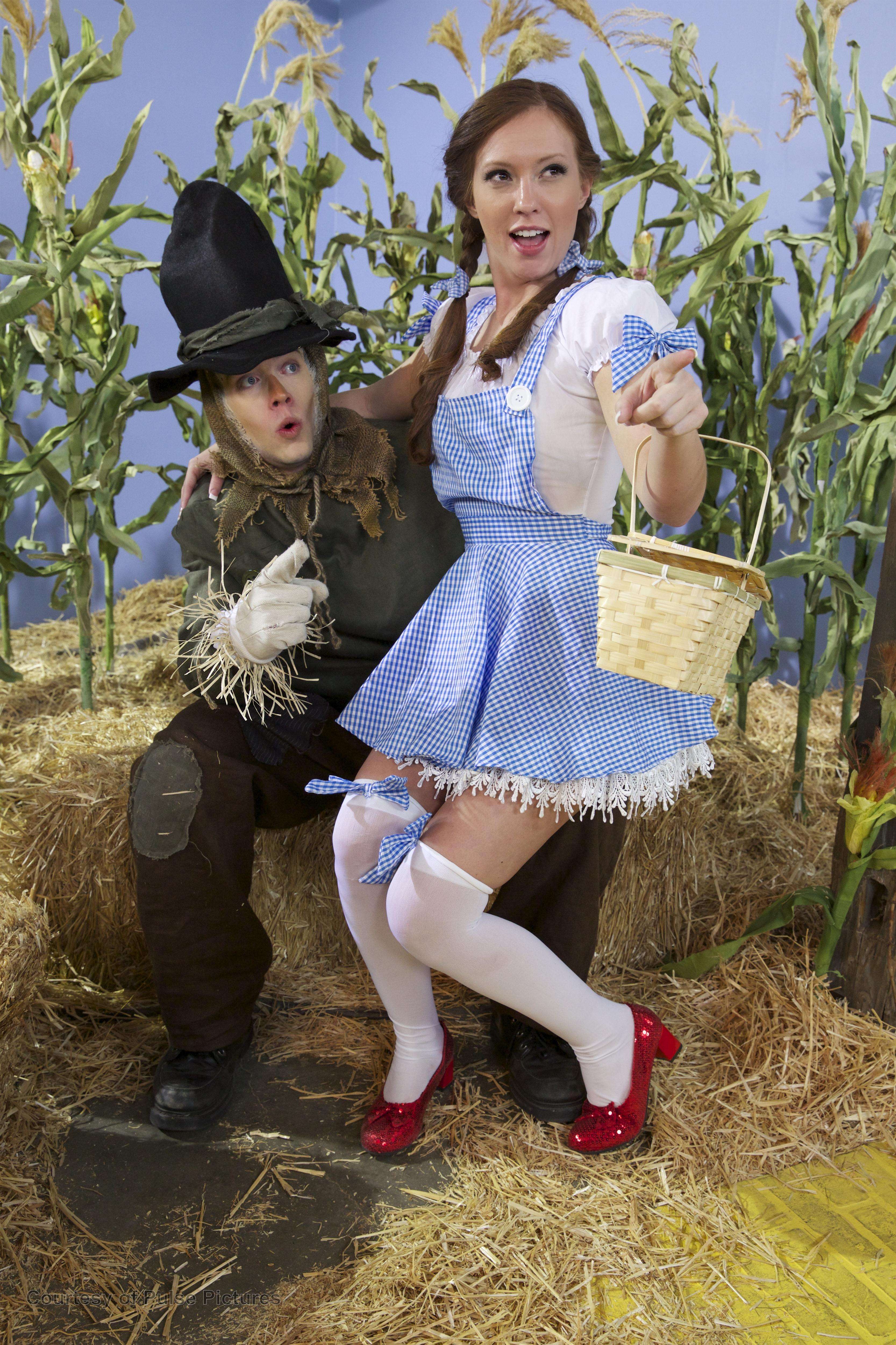 Not wizard of oz hot threesome free pics watch