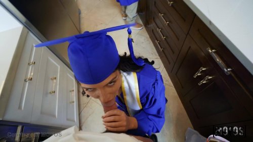 Let's Post It - MOFOS Gallery Image