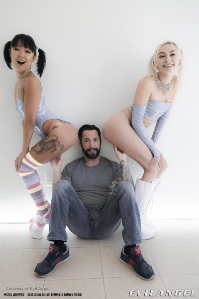 Imagen gratuita de 'Pistol Whipped' nº 81