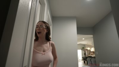 Free 'Nerdy Stepsister Squirts From Anal!' pic nº 14