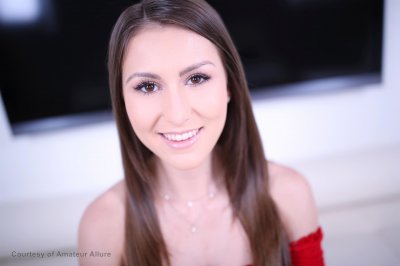Imagen gratuita de 'Amateur Introductions Vol. 27' nº 271