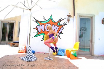 Imagen gratuita de 'Enter Her Exit #2' nº 138