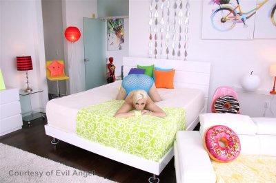 Imagen gratuita de 'Enter Her Exit #2' nº 103