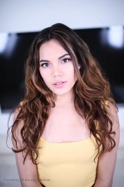 Imagen gratuita de 'Amateur Introductions Vol. 27' nº 145