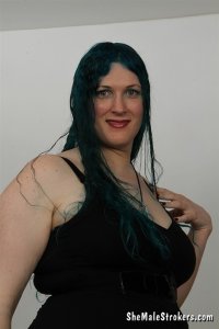 Bella Mae - Shemale Strokers Image Gallery Photos @ Adult DVD Empire