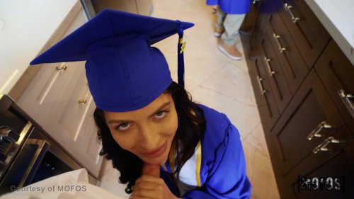 Let's Post It - MOFOS Gallery Image