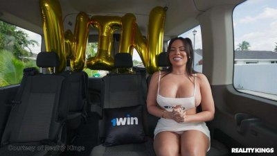 Imagen gratuita de 'Big F'n Titties 17' nº 108