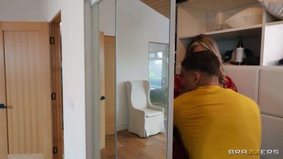 Imagen gratuita de 'MILFs In Action Vol. 2' nº 32