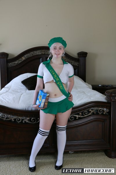 Imagen gratuita de 'Cream Filled Girl Scouts' nº 86