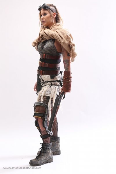 Imagen gratuita de 'Squirtwoman: Wasteland' nº 8