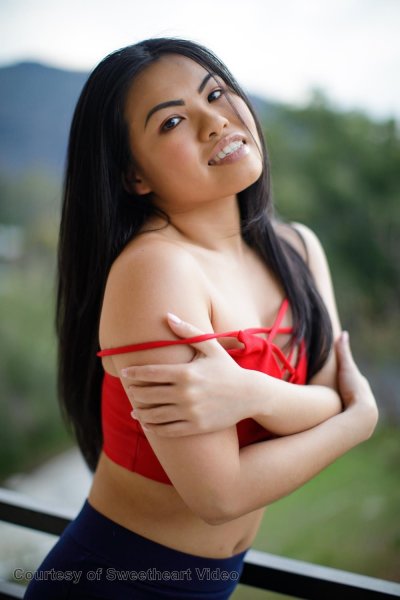 Free 'Lesbian Beauties Vol. 20: Black & Asian' pic nº 22