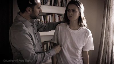 Imagen gratuita de 'Intervention, The (Pure Taboo)' nº 74