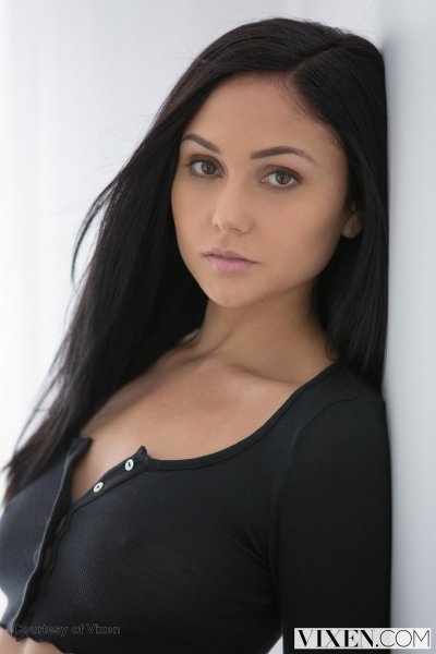 Free 'Natural Beauties Vol. 2' pic nº 2