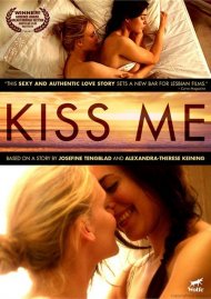 Kiss Me Kiss Me Boxcover