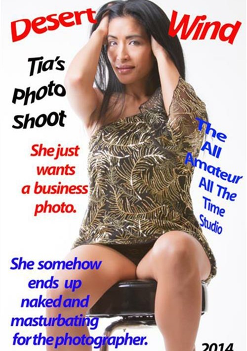 Tia's Photo Shoot Boxcover