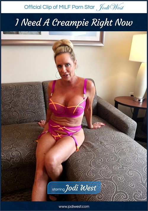 Porno yulduz Kira Sinn