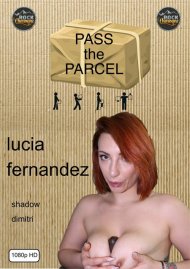 Pass the Parcel 320 Lucia Fernandez Boxcover