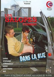 Les Salopes S'Exhibent Dans La Rue Boxcover