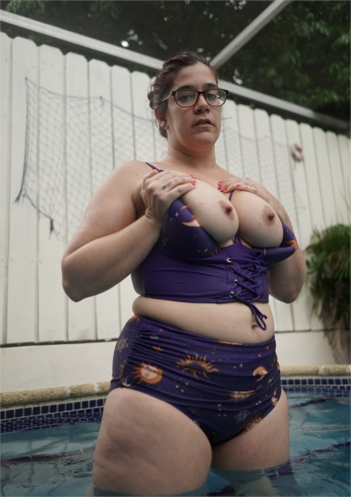BBC Has Hotel Meeting with Nerdy Hot Wife Vicki Verona