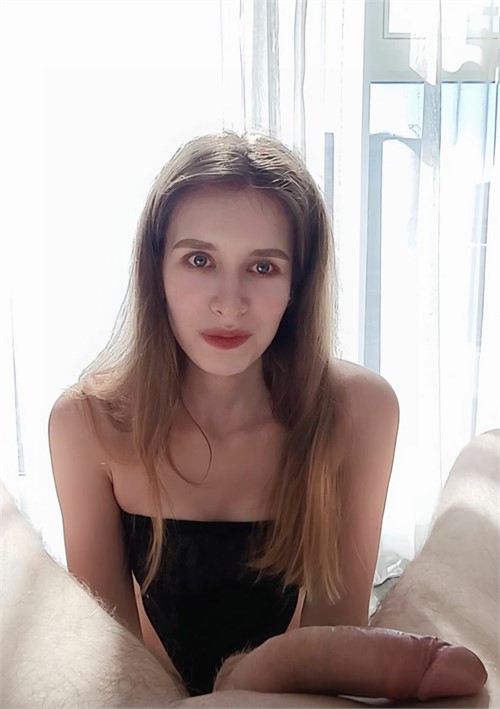 Giving Sensual Morning Blowjob At The Hotel Room To Make This Vacation Perfect